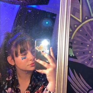 Meet your Posher, Ariana